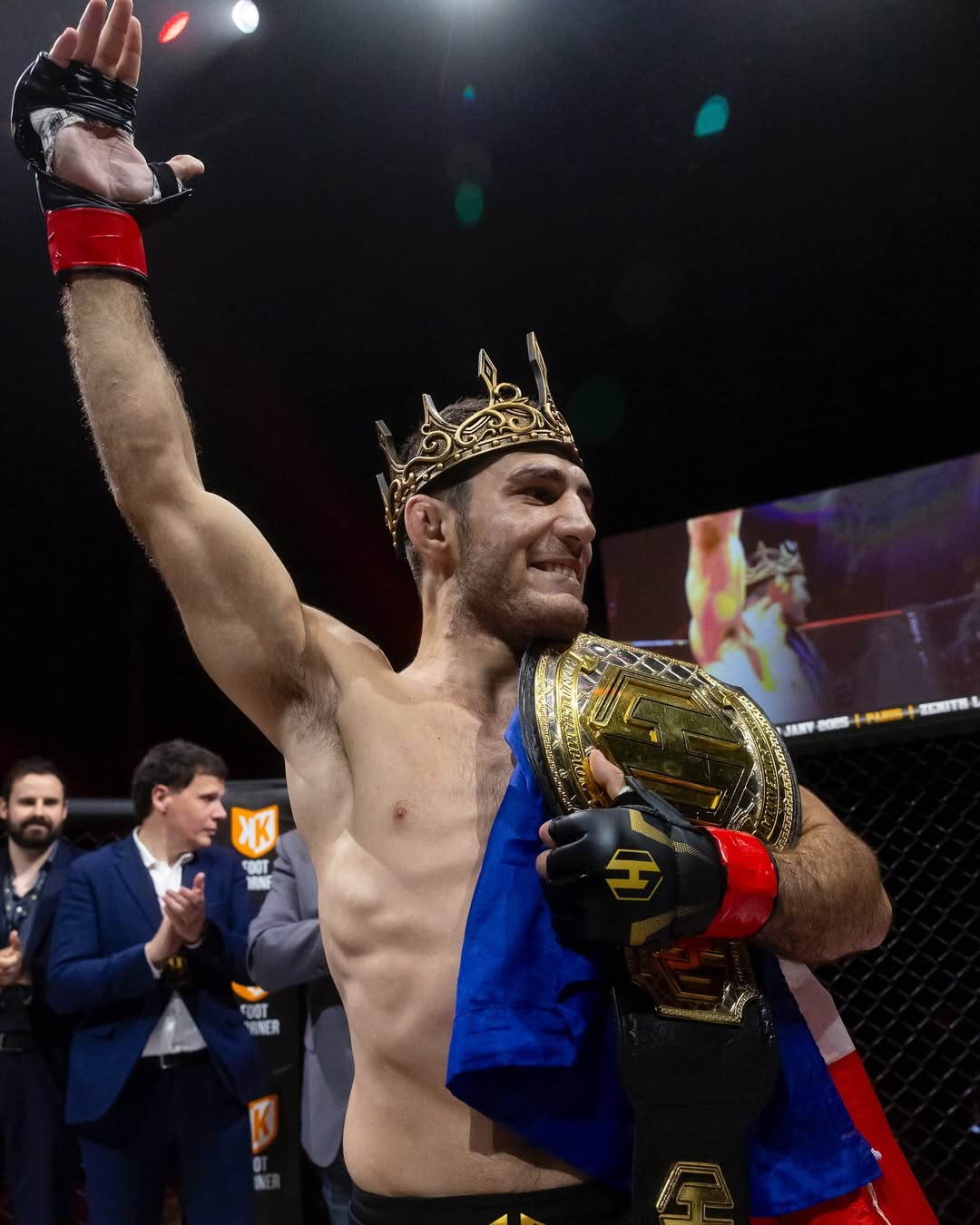 Michael Aljarouj crowned Hexagone MMA champion